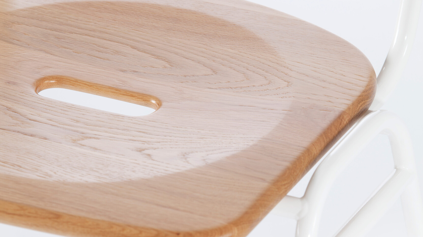 Deadgood Working Armchair Detail Image Of Oak Seat