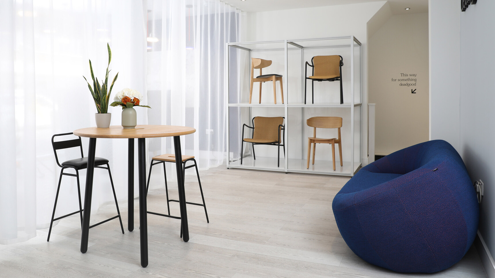 Deadgood Working Stool | Medium At Table Family Image