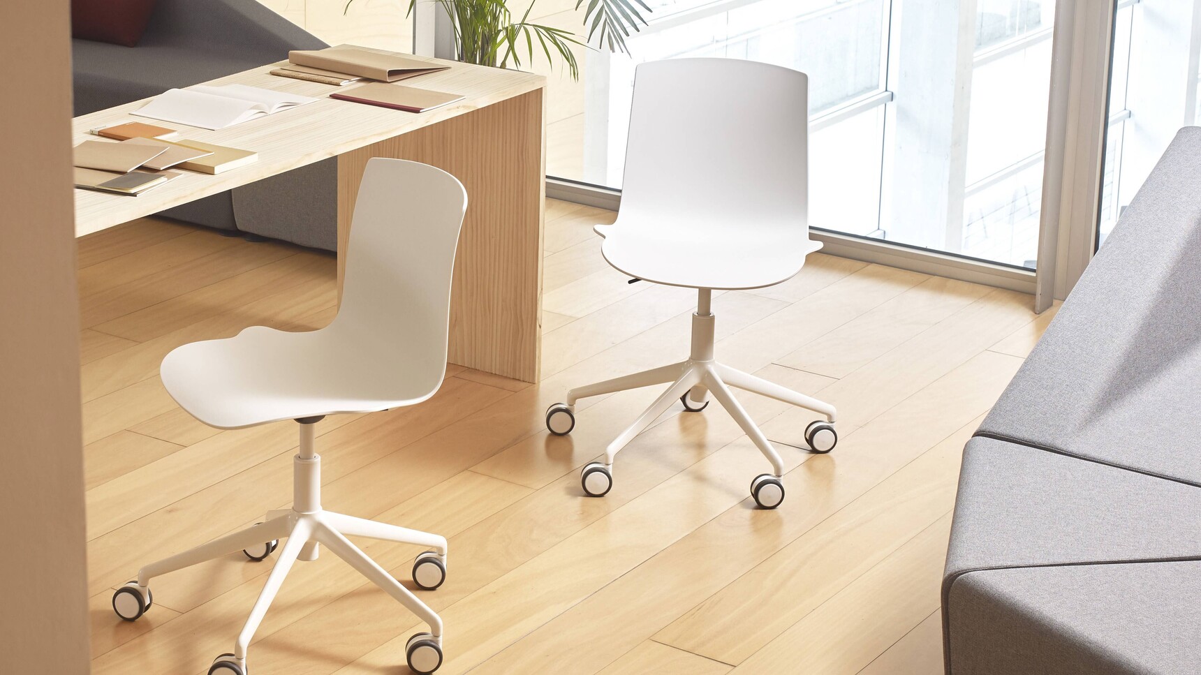 Verco Olivia Meeting Chairs With Five Star Base OLV 3 W In Office Setting