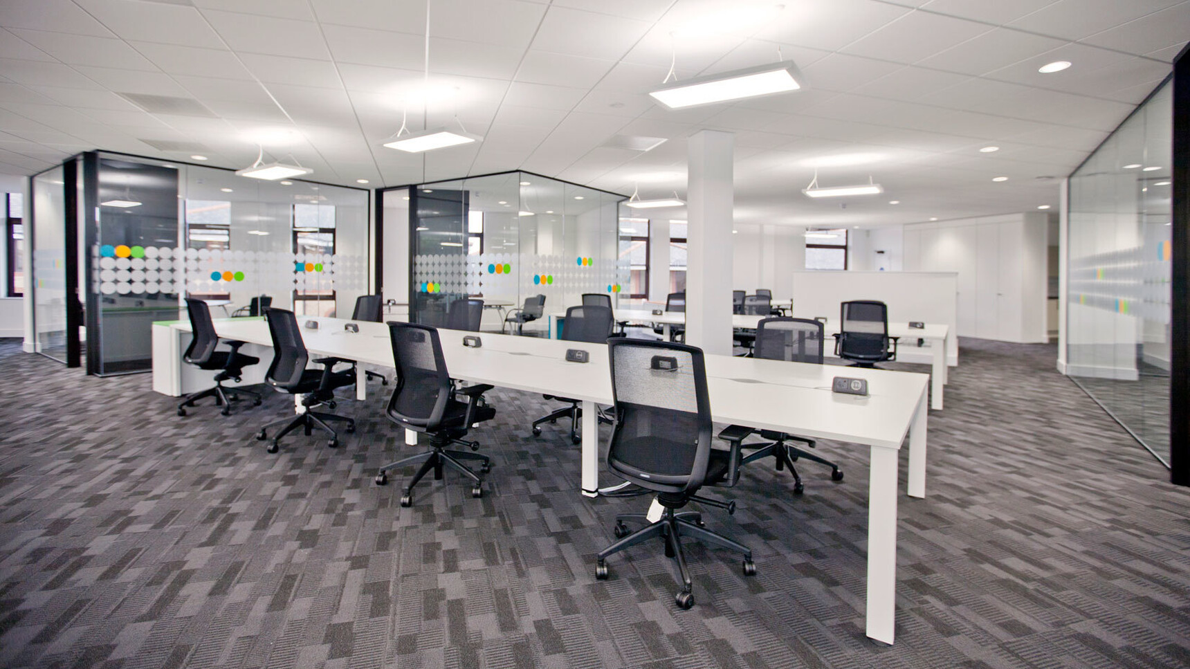 Fourteen Workstories J1 Mesh Back Office Chairs Black Upholstery Finish At Desks White Finish