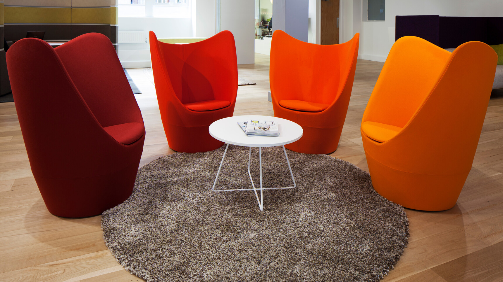 Connectionwingeddixitubchair