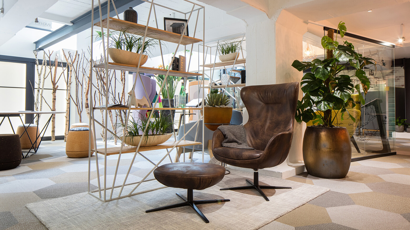 Ilk Tilt Foundry 200 Shelves Location