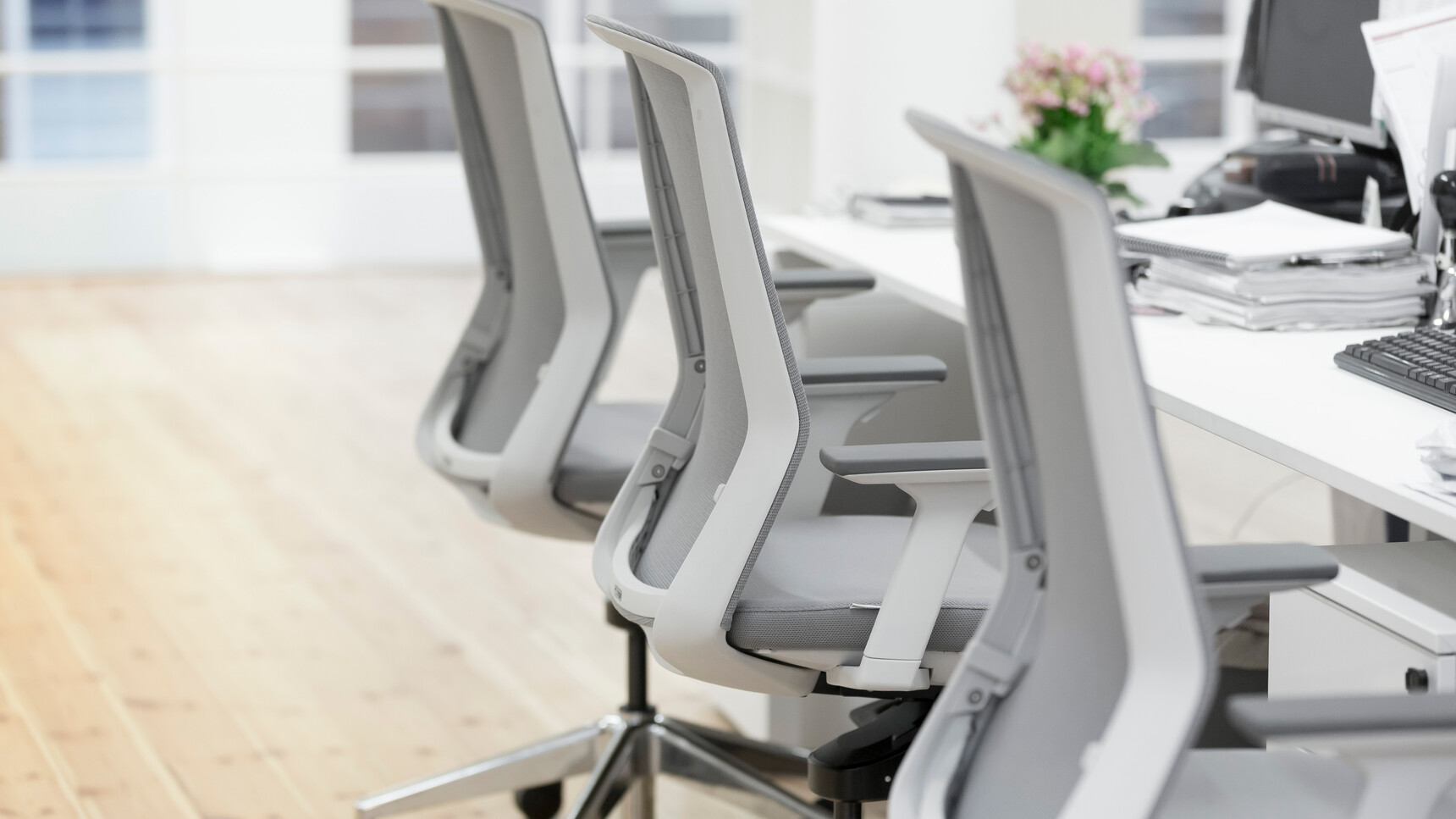 Three Workstories J1 Mesh Back Office Chairs Polished Base Grey Upholstery At Desks White Finish